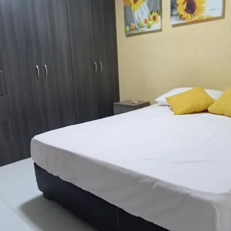 Apto 6, Cerca A La Ciudad Amurallada Apartamento *